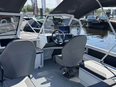 Моторная лодка Realcraft 510 NS