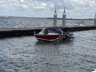 Моторная лодка Realcraft 470 NS NEO